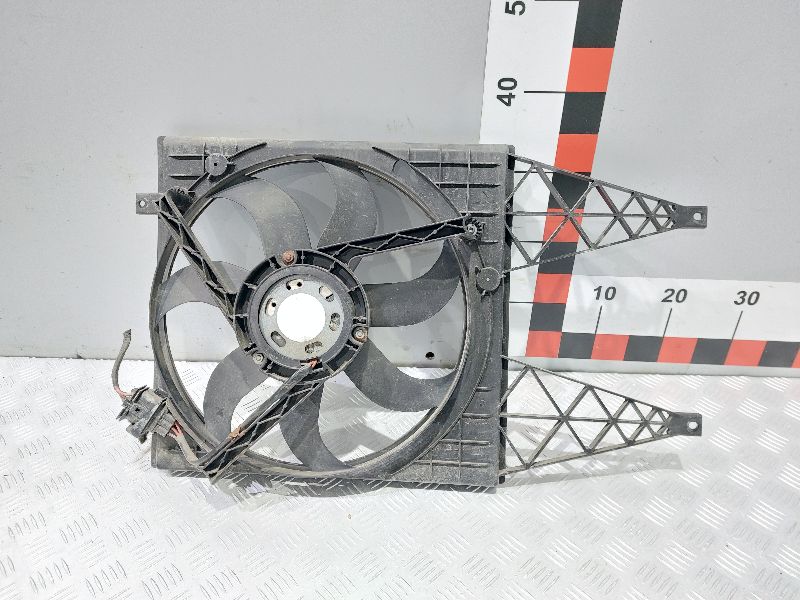 Вентилятор радиатора основного - Skoda Fabia (2000-2007)