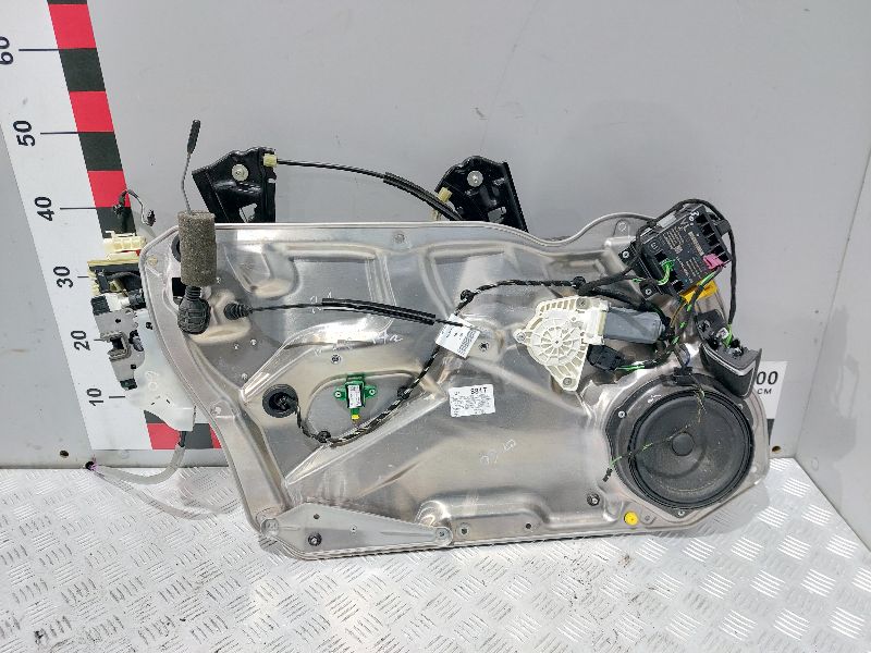 Стеклоподъемник электрический - Mercedes CLS W218 (2011-2020)