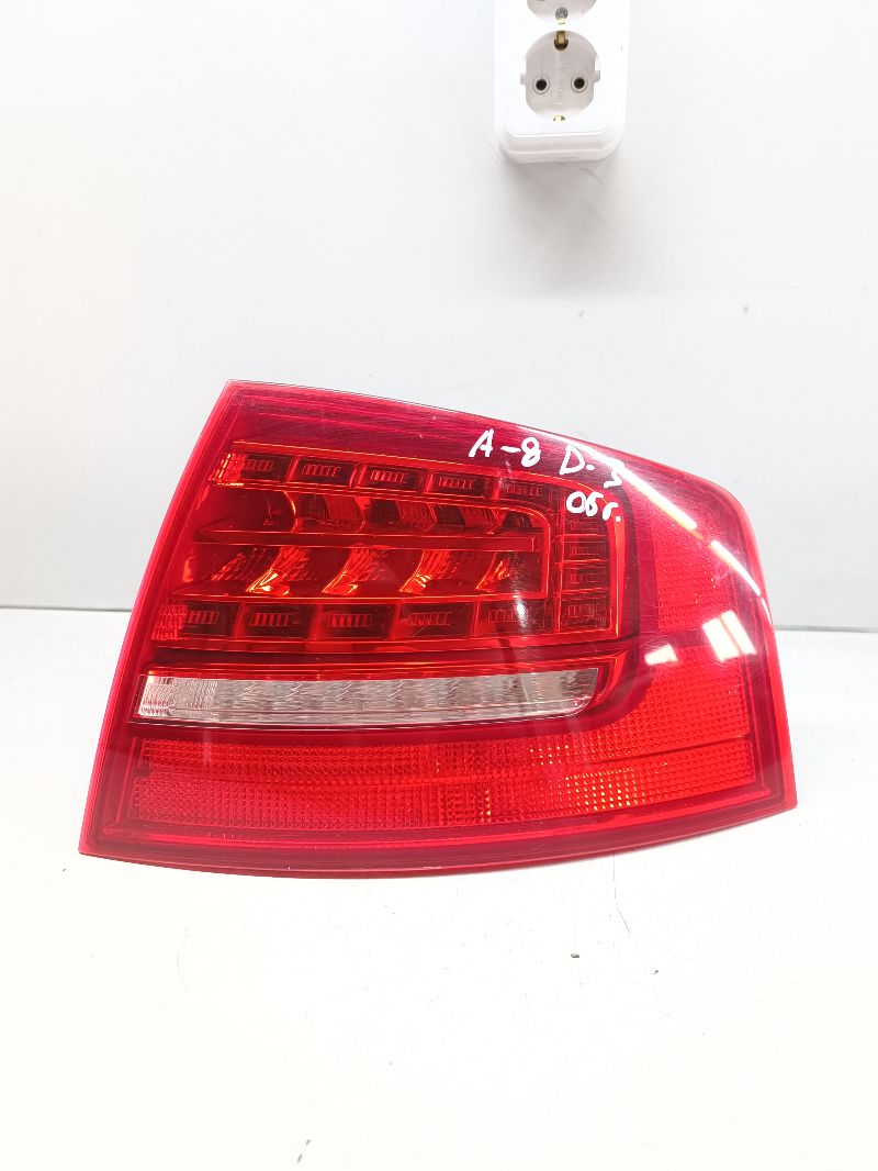 Фонарь - Audi S8 D3 (2005-2011)