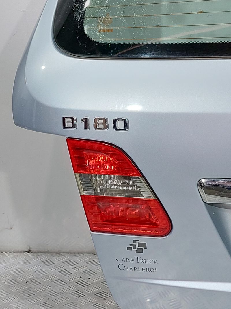 Фонарь крышки багажника - Mercedes B W245 (2005-2012)