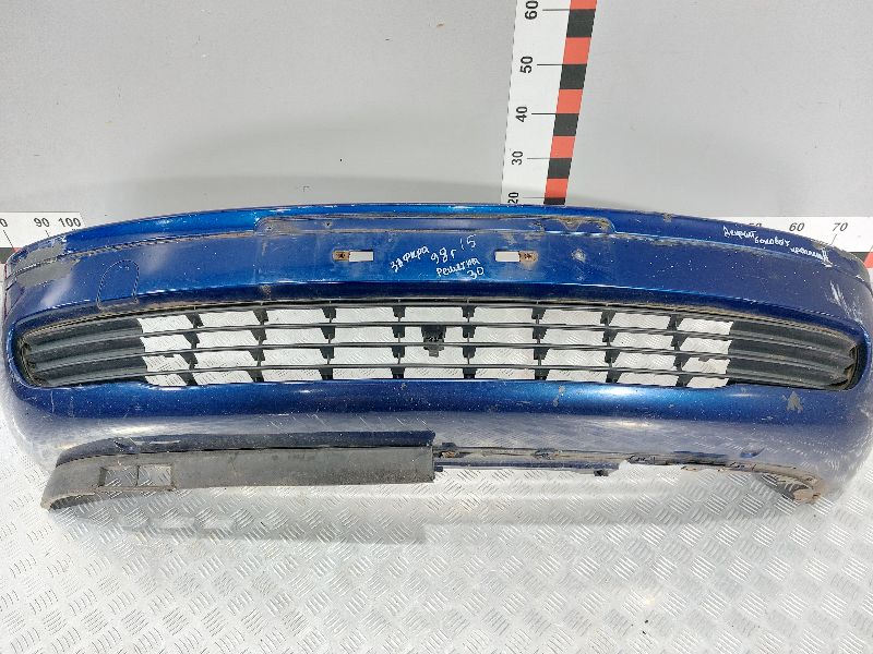 Заглушка (решетка) бампера - Opel Zafira C (2011-2019)