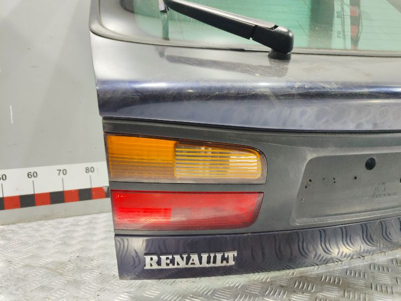 Фонарь крышки багажника - Renault Laguna 1 (1994-2001)