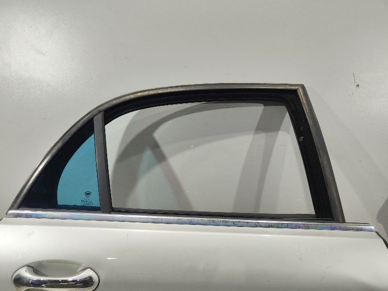 Стекло боковой двери - Lancia Thesis (2001-2009)