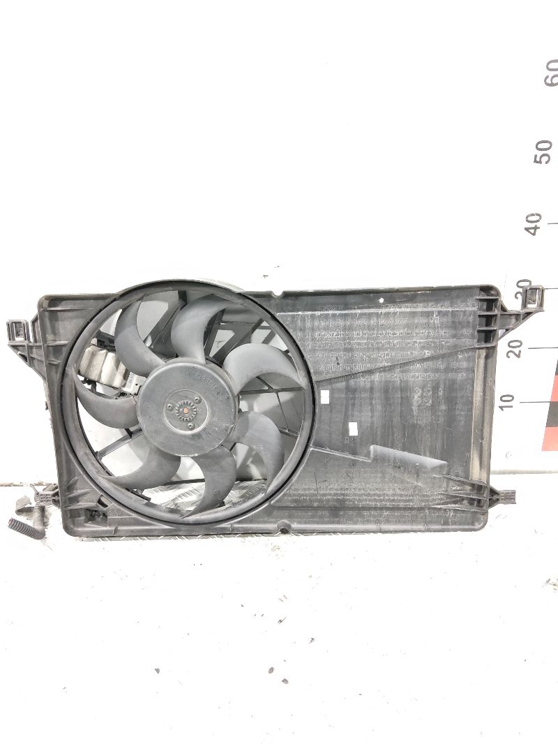 Вентилятор радиатора основного - Ford Focus 1 (1998-2004)