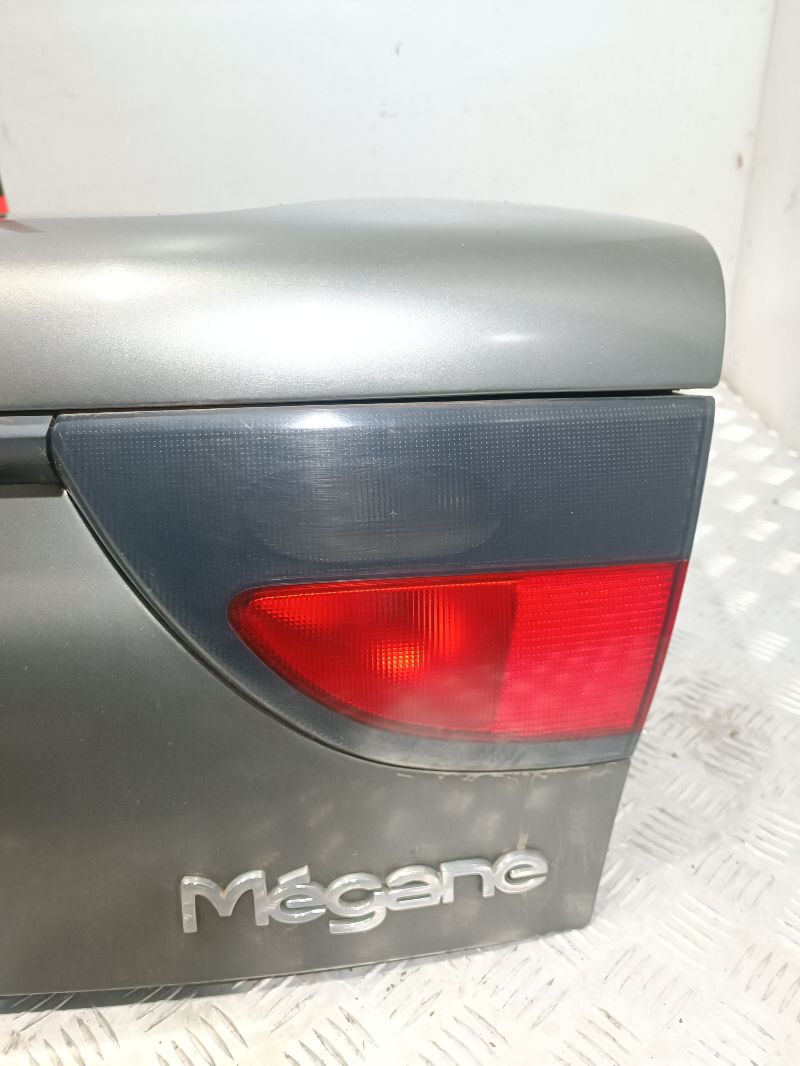 Фонарь крышки багажника - Renault Megane 1 (1996-2003)