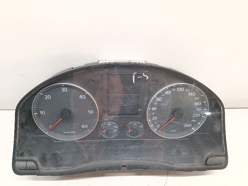 Щиток приборов (приборная панель) - Volkswagen Golf 4 (1997-2005)