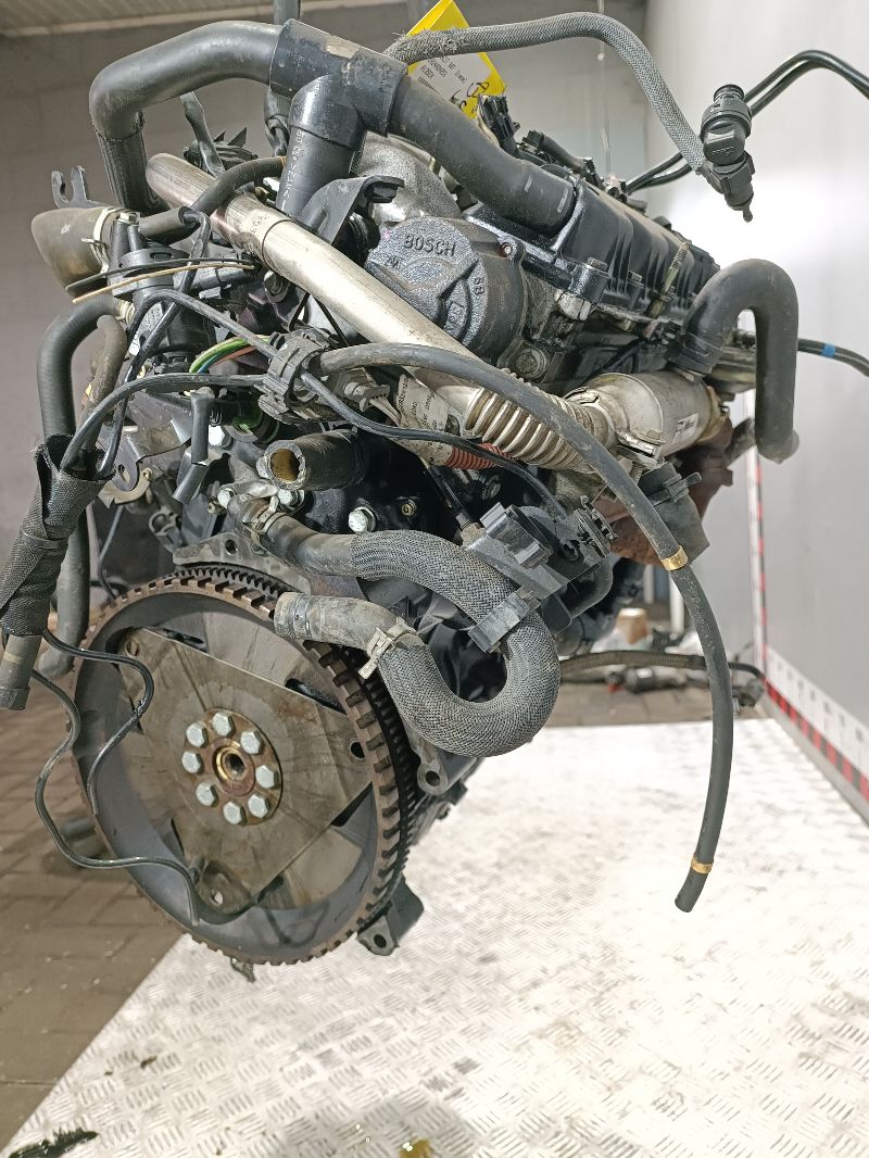 Двигатель (ДВС) - Peugeot 607 (1999-2010)